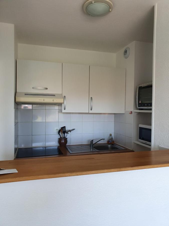 Appartement Golf Et Nivelle Avec Piscine Et Parking Ciboure Kültér fotó