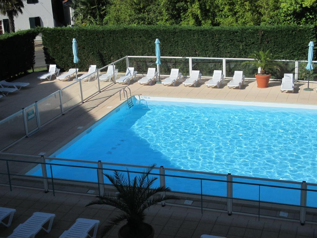 Appartement Golf Et Nivelle Avec Piscine Et Parking Ciboure Kültér fotó